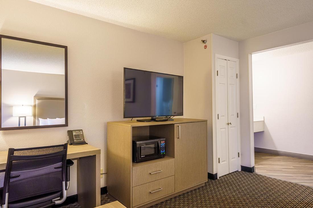Hotel Wingate By Wyndham Brunswick Ga I-95 Exterior foto